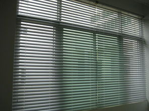 辦公室理想之選 珩杰窗飾鋁合金百葉簾的設(shè)計與實(shí)用價值